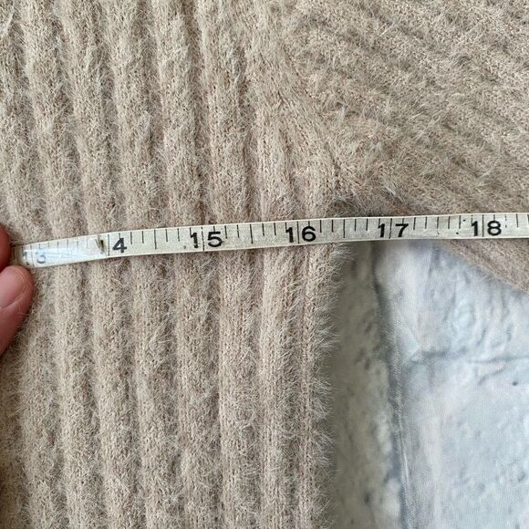 Bailey 44 women S elbow sleeve v-cut collar ribbed sweater tan brand new - Picture 7 of 8